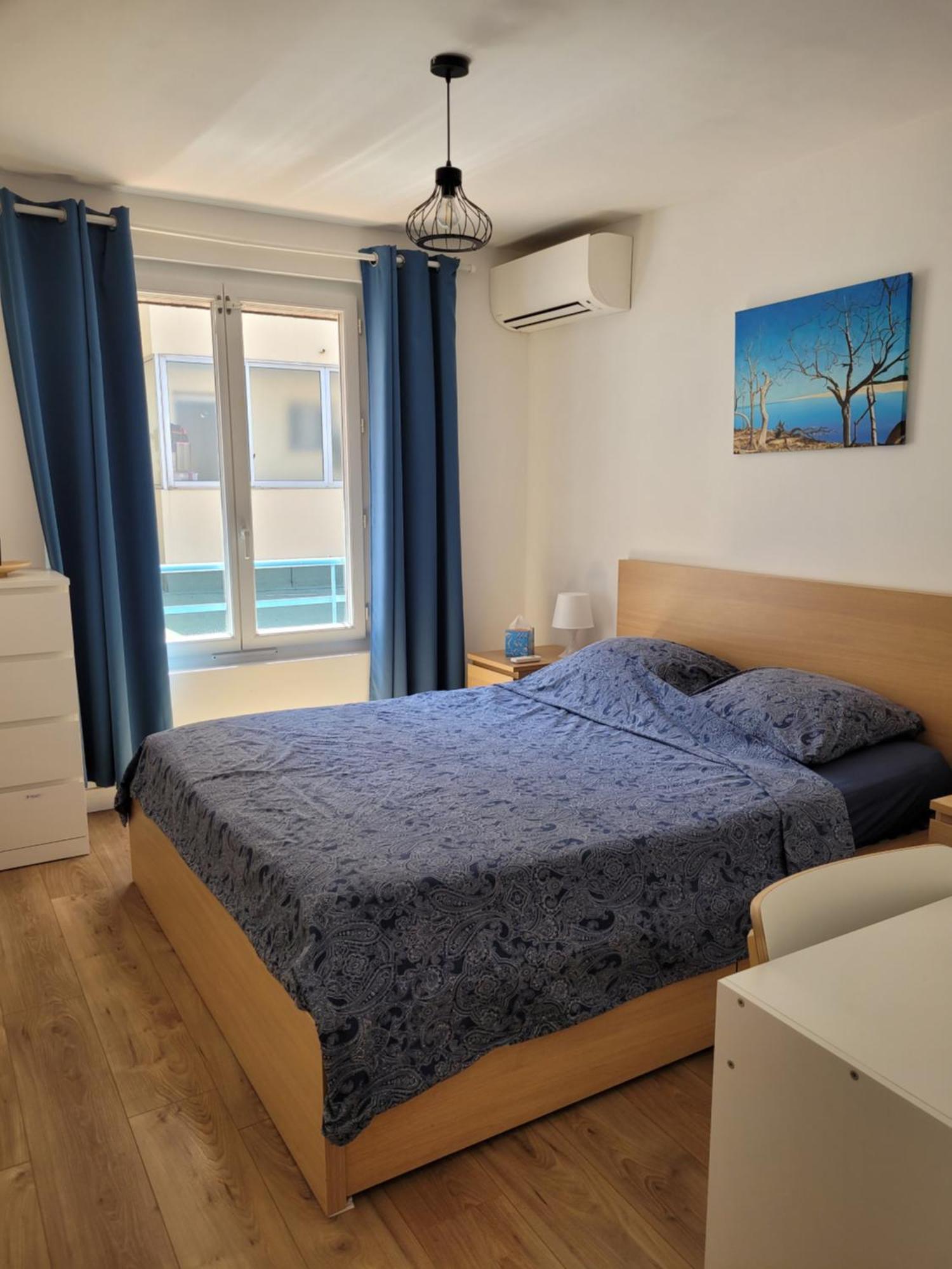 T2 Bleu Mer - Centre Ville, Plage Et Gare Vallauris Dış mekan fotoğraf